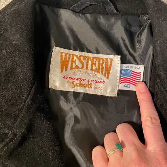 Men’s Vintage Schott NYC Western Genuine Suede Cowhide Leather Jacket - Size 40 - Picture 4 of 4